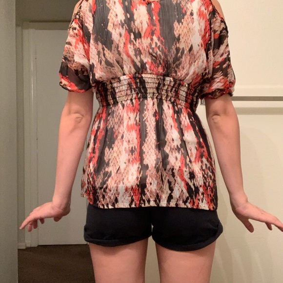 MyMichelle blouse - Picture 2 of 3